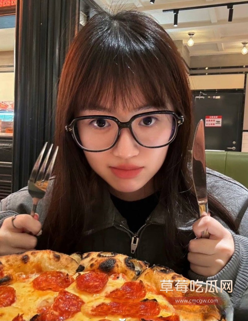 工商大学王奕瑾5 工商大学王奕瑾5