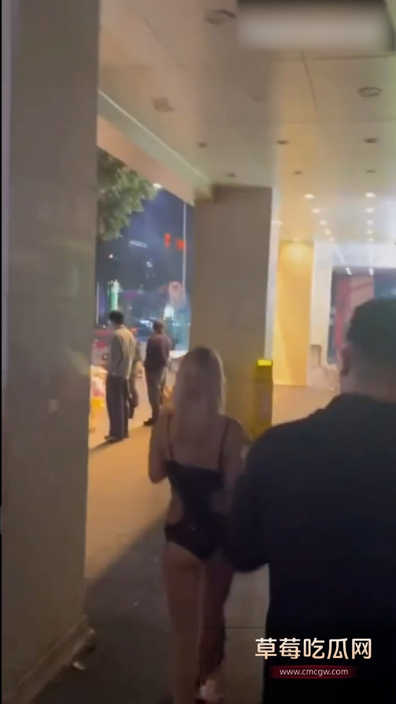 长沙解放西路黄发女子2分钟炸裂吞精完整视频流出 1 长沙解放西路黄发女子2分钟炸裂吞精完整视频流出 1