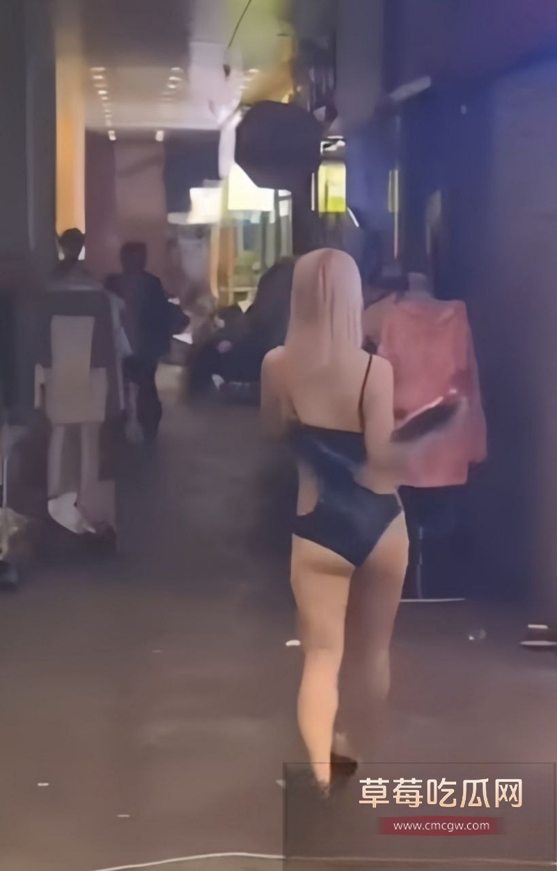 长沙解放西路黄发女子2分钟炸裂吞精完整视频流出 13 长沙解放西路黄发女子2分钟炸裂吞精完整视频流出 13