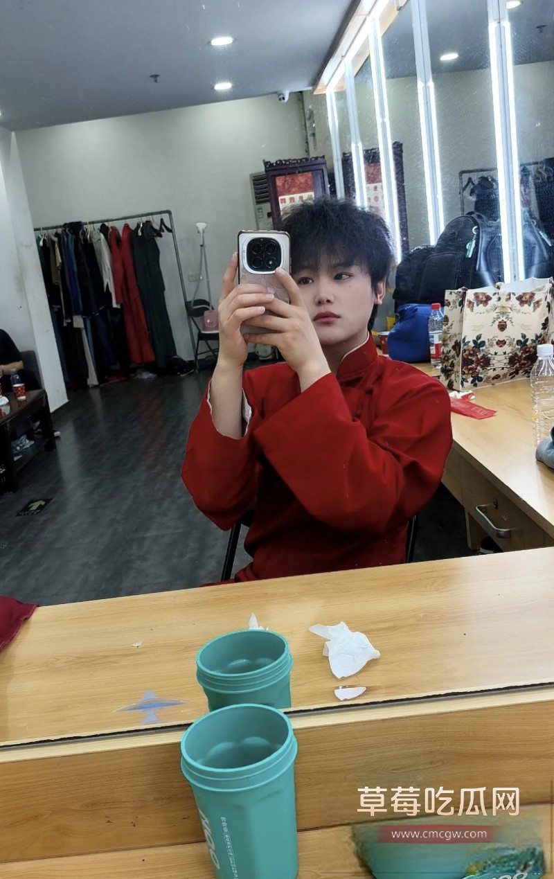 梅九亮 47 梅九亮 47