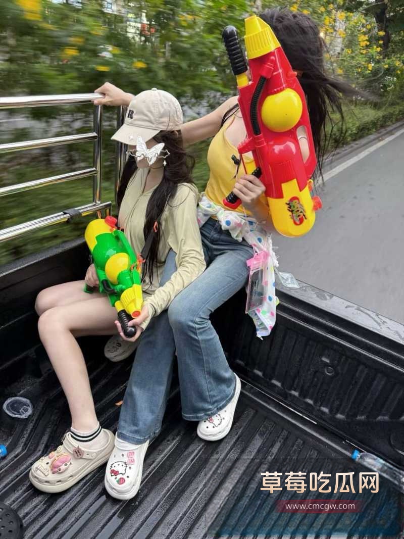 安徽美女在泰国参加完泳池派对后 被中国男同胞迷晕拖走 7