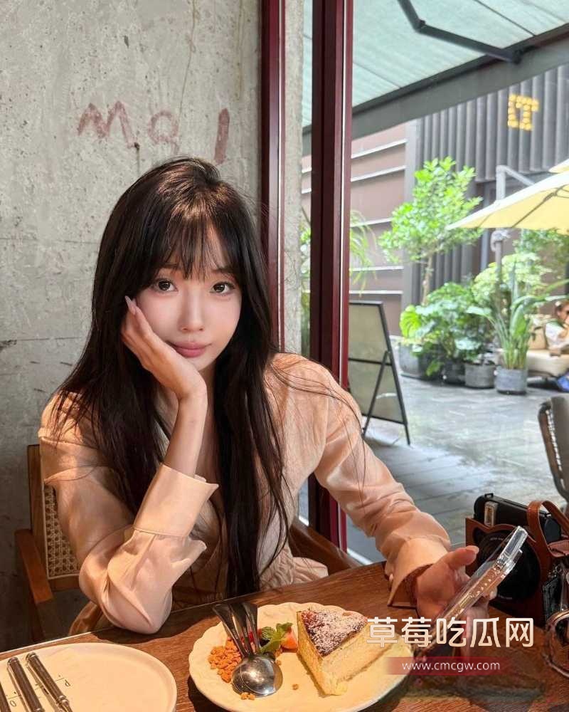 极品气质女神自拍沉浸式口交舔屌视频流出 8