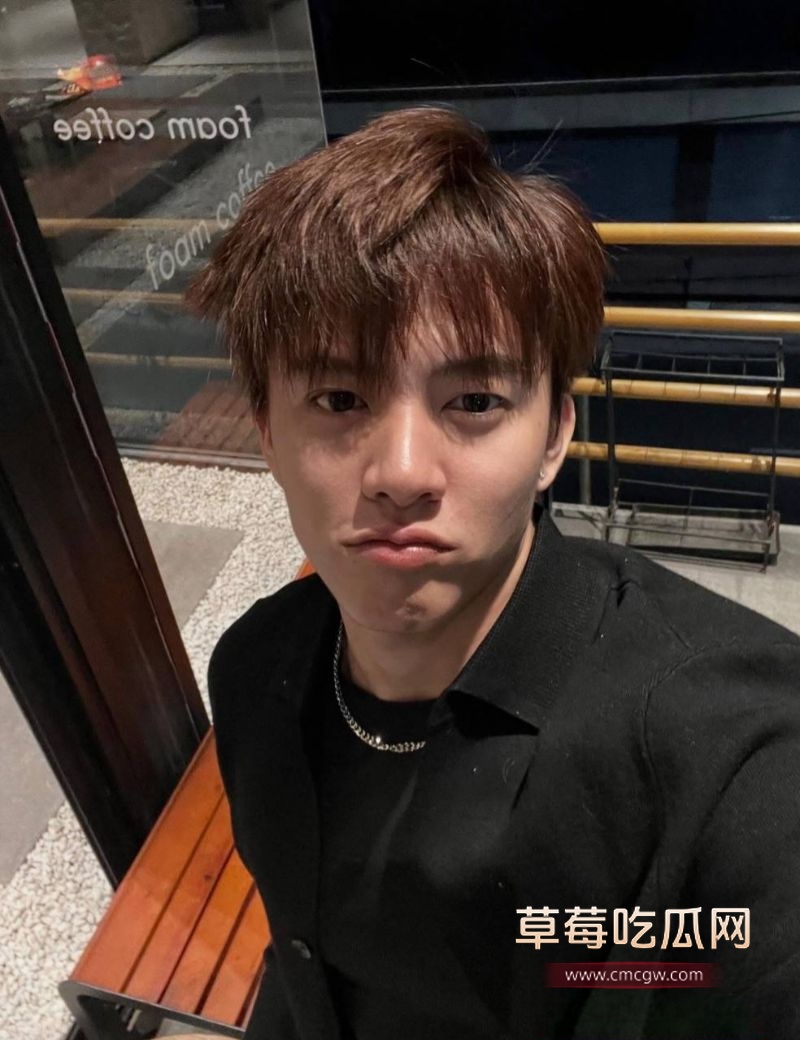 男团成员clydemartin9