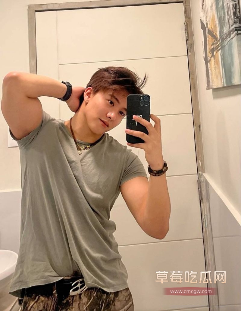 男团成员clydemartin13