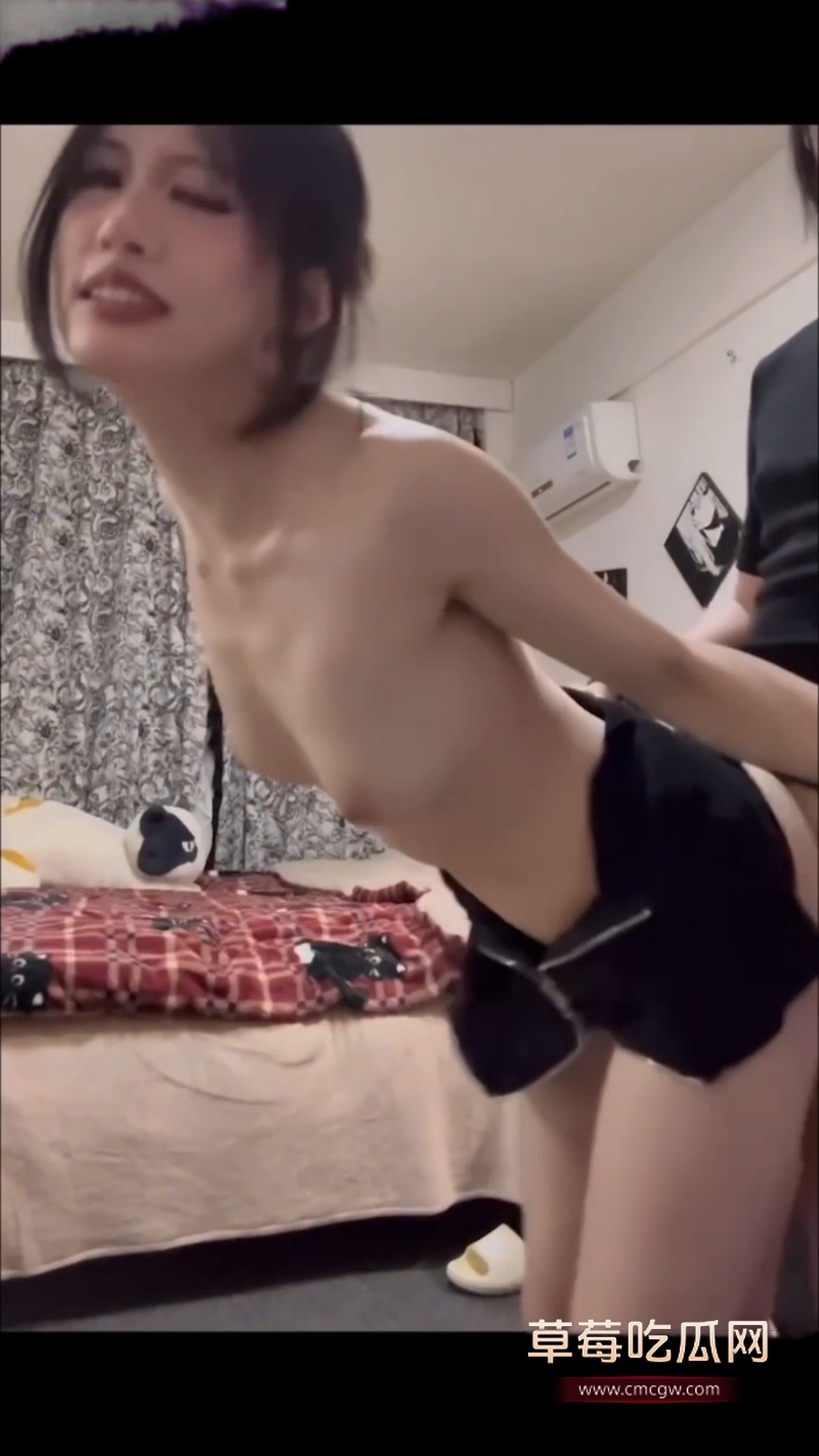 推特四海情侣淫妻博主 辣辣姜不辣 13