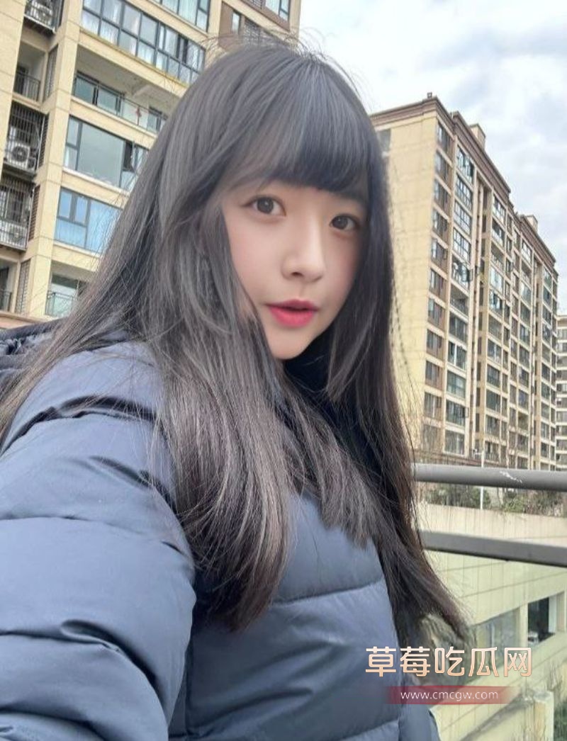 湖南反差大学生张雪婷4