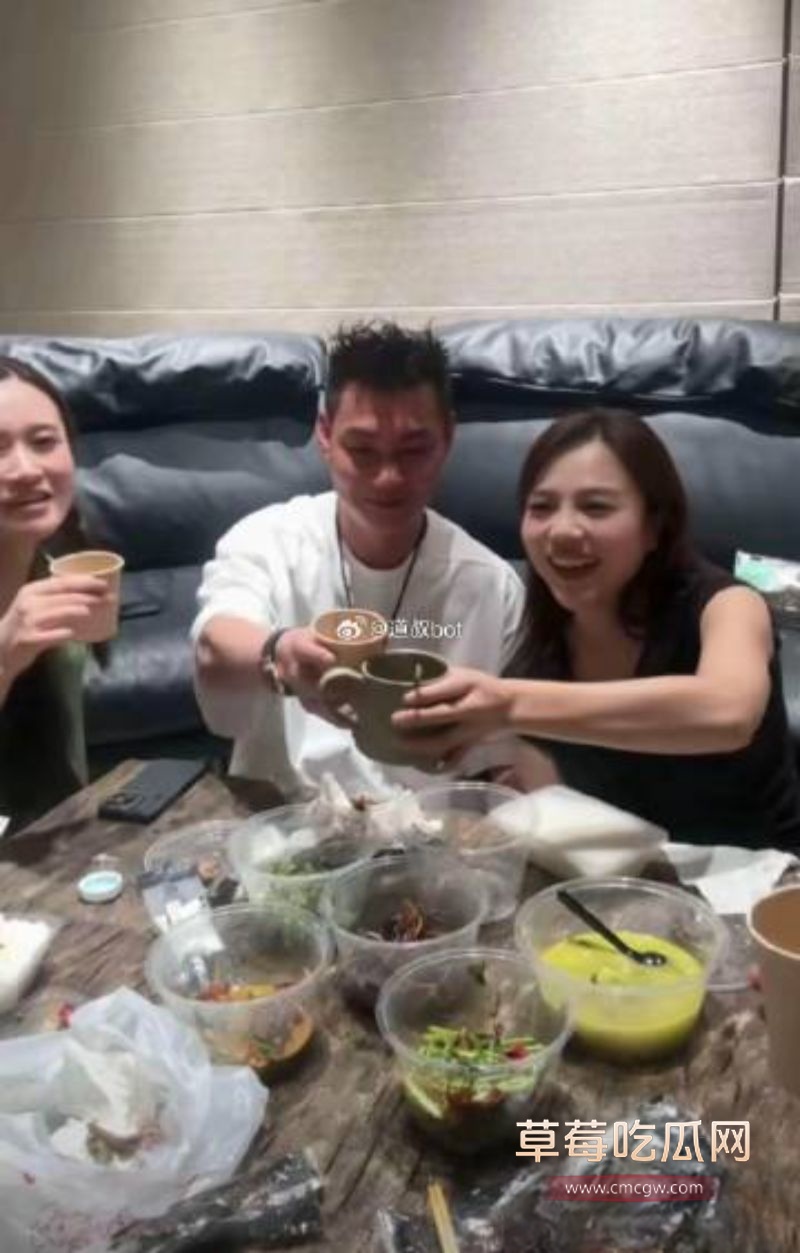 男女主以及小三的相关照片3 男女主以及小三的相关照片3