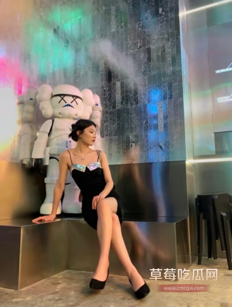 长沙师范大学班花学姐马敏月 15