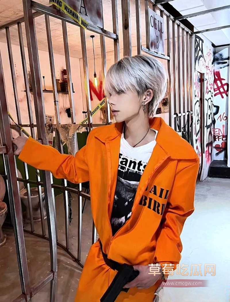 抖音50多万粉男网红 罗琰泽 31