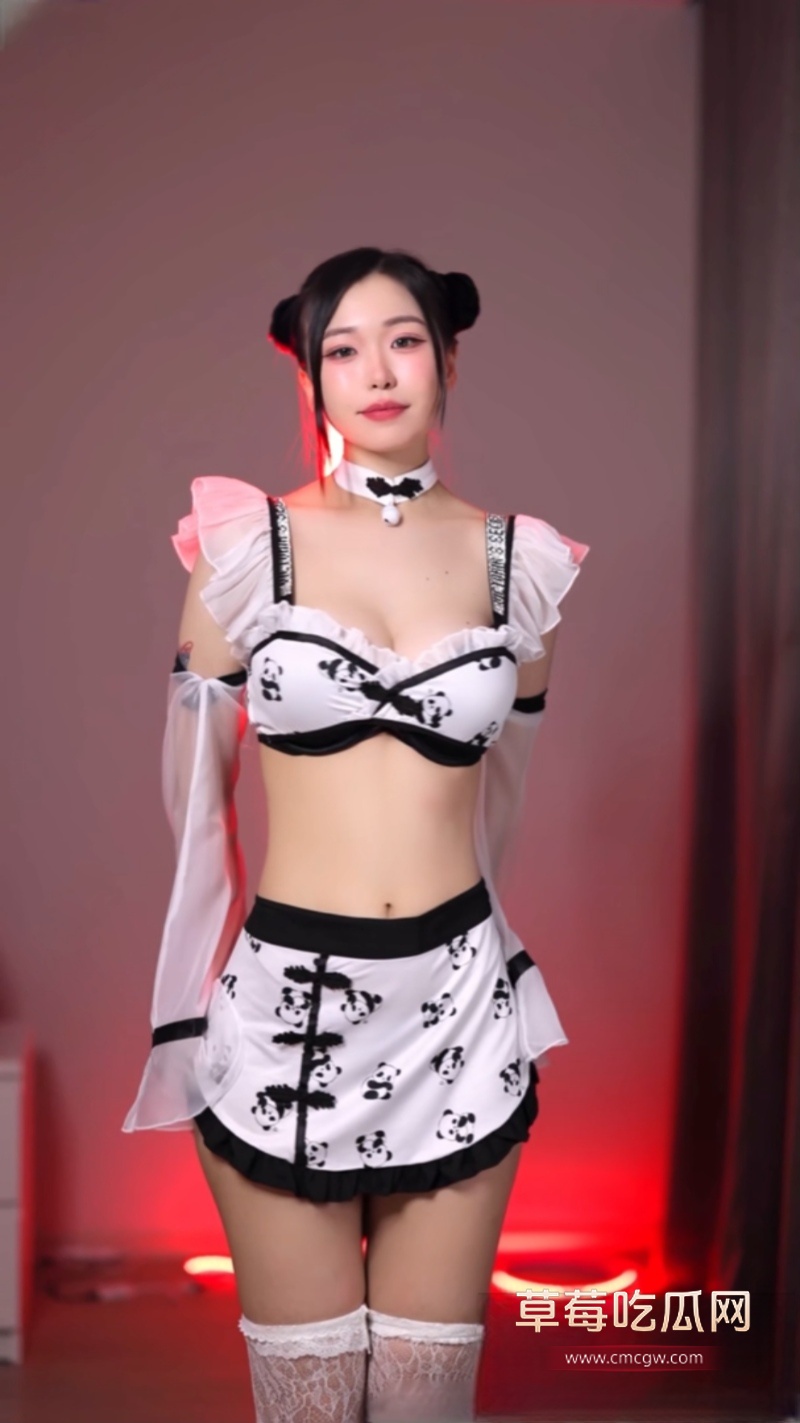 亚裔博主meriolchan 1