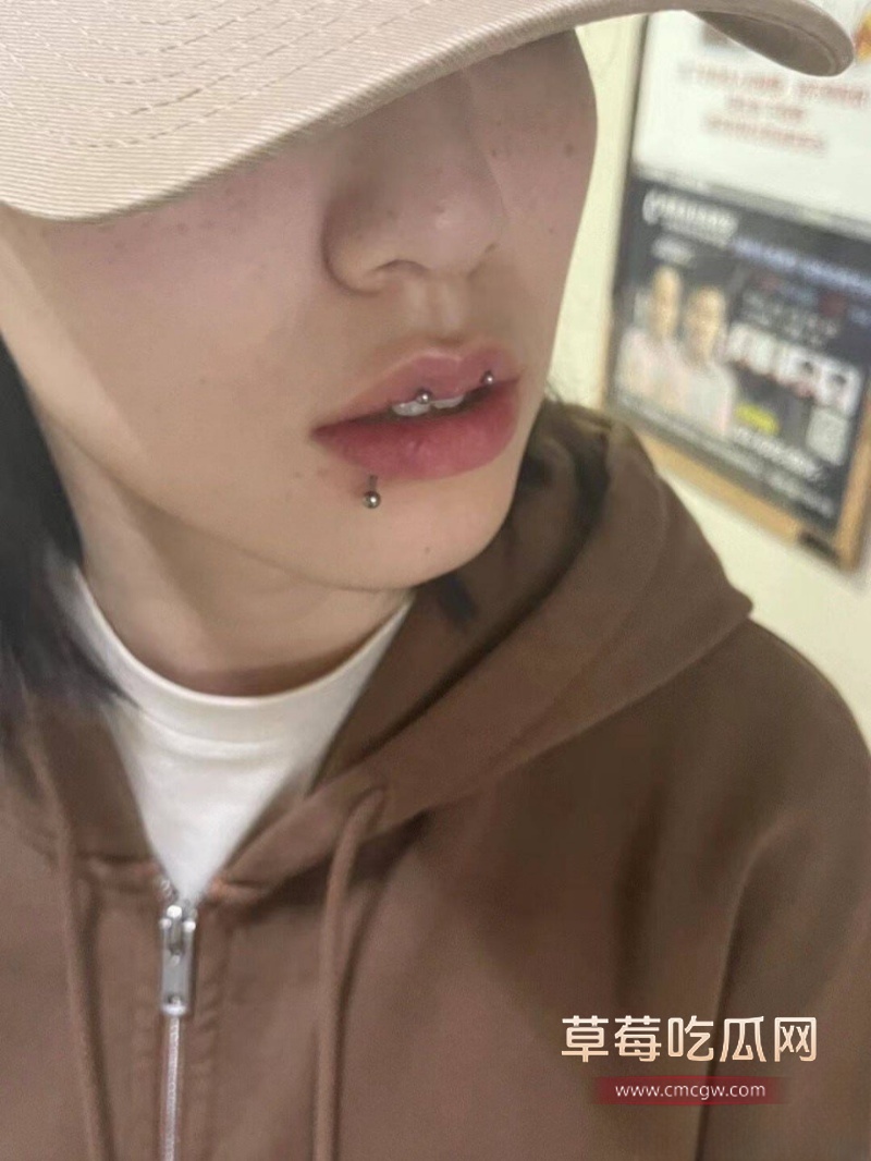 广东大学生 黄丽丽 7