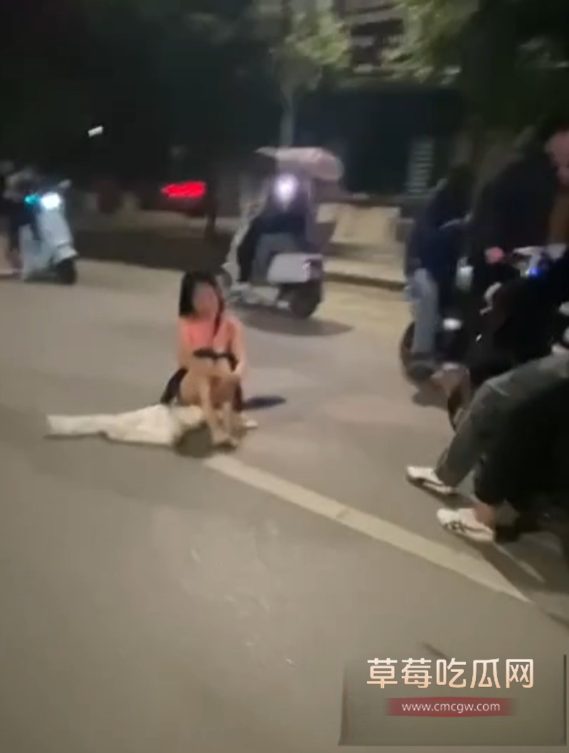 裸奔女子9
