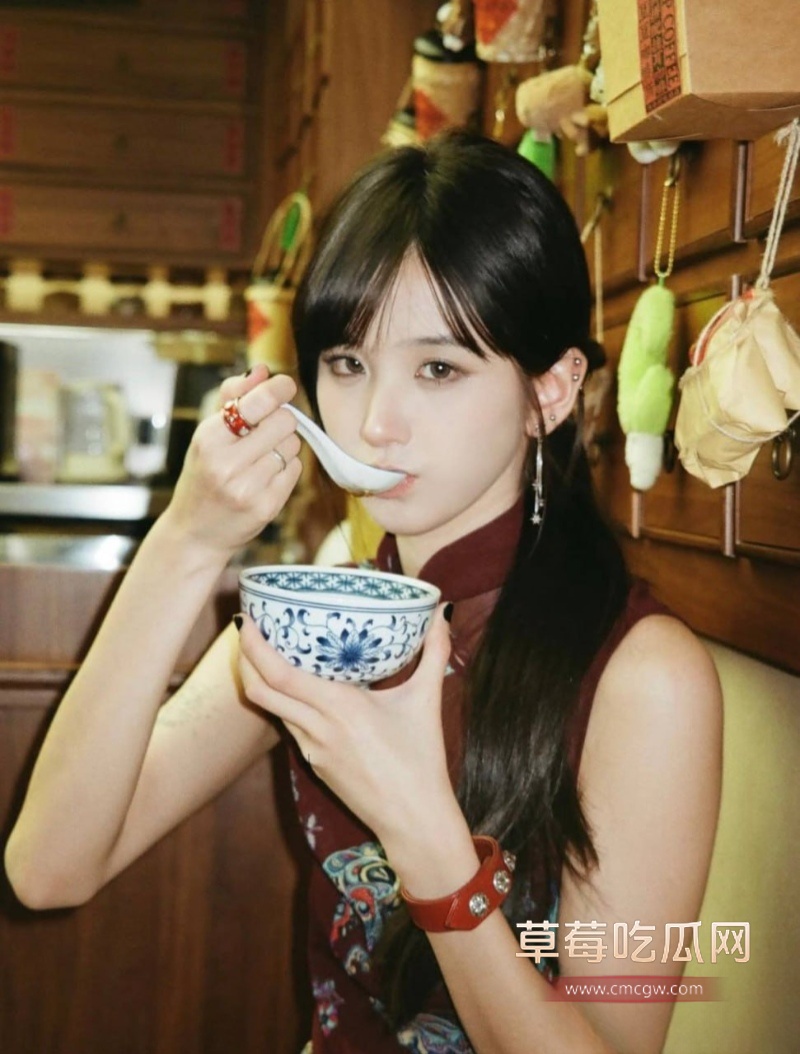 千万网红 井川里予 66