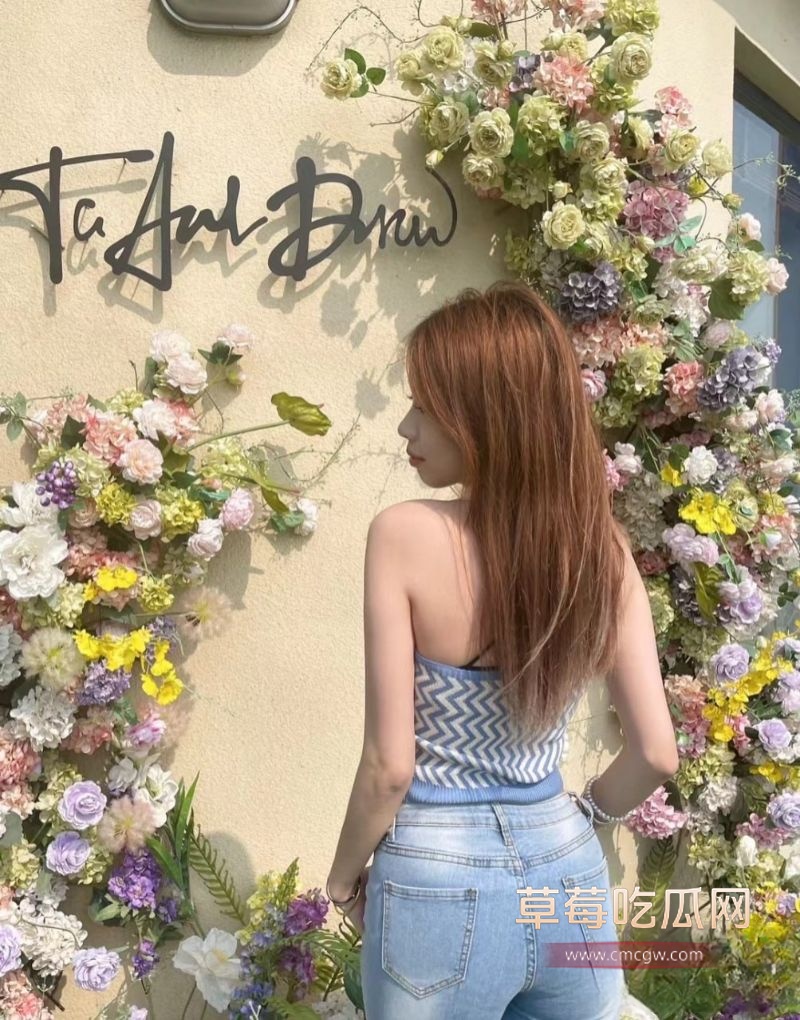 青岛反差人妻黄瑶 和男友性爱视频泄漏1