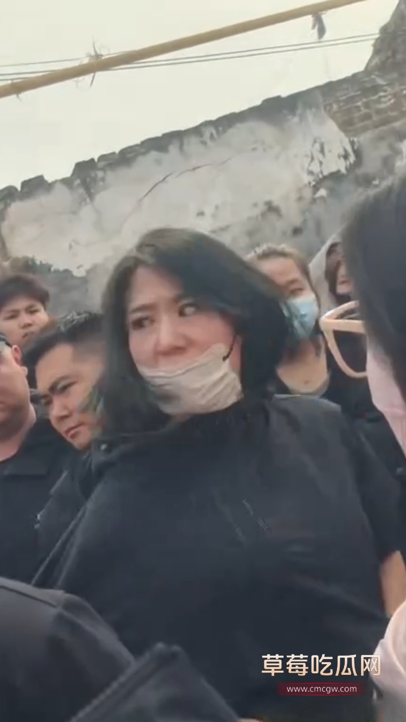 河北廊坊北陶管营村抓小三现场 3