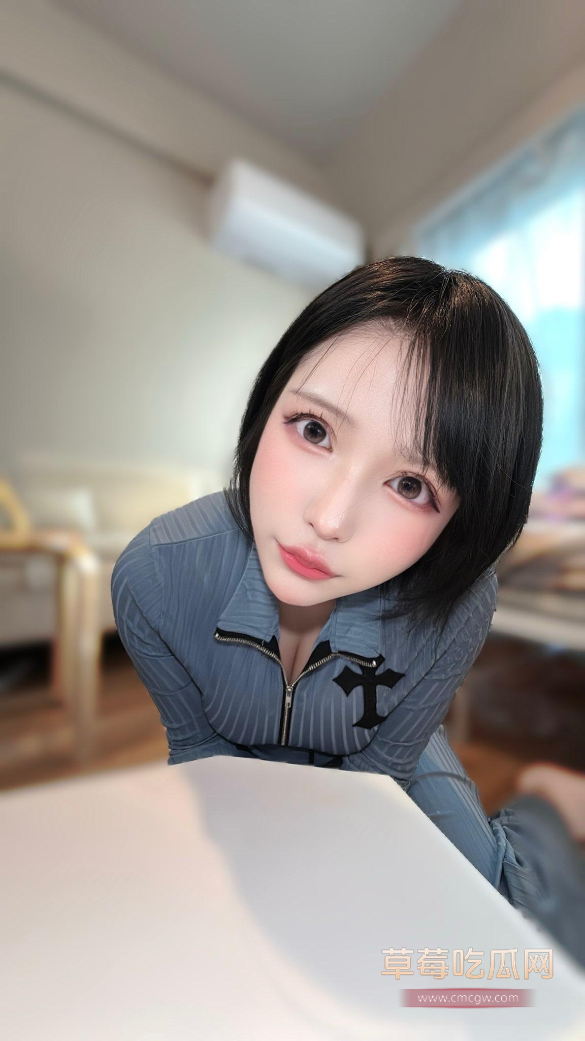 日本高颜值巨乳女神CRYBABY04304 日本高颜值巨乳女神CRYBABY04304