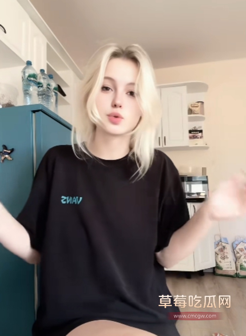 欧美颜值网红 skyexxxsummers最新啪啪神作 8 欧美颜值网红 skyexxxsummers最新啪啪神作 8