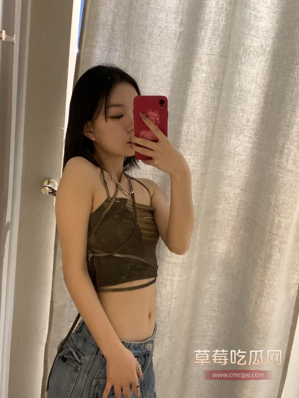 墨尔本大学女留学生带货诈骗勒索13