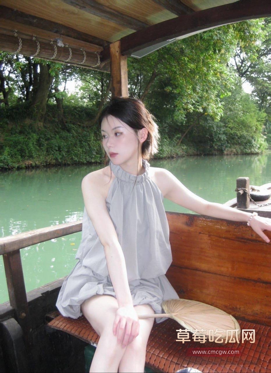 极品高颜值美女 与前男友自拍露脸口交做爱视频曝光4 极品高颜值美女 与前男友自拍露脸口交做爱视频曝光4