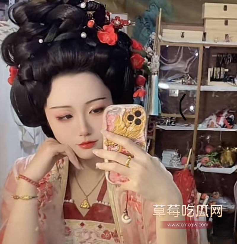 古装大奶少妇 王静 18 古装大奶少妇 王静 18
