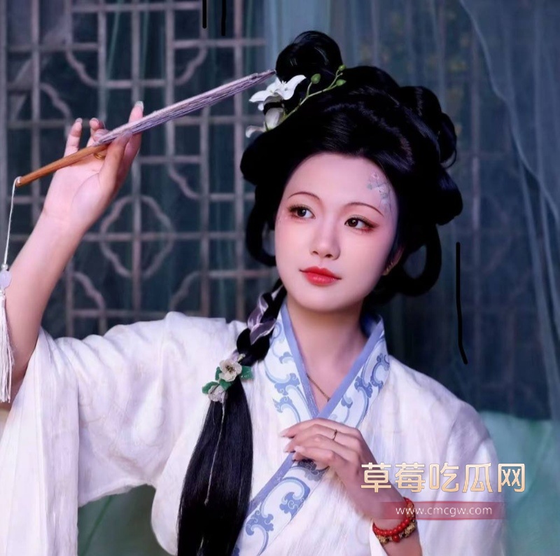 古装大奶少妇 王静 20 古装大奶少妇 王静 20
