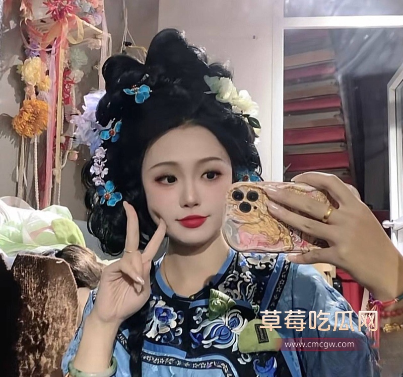 古装大奶少妇 王静 21 古装大奶少妇 王静 21
