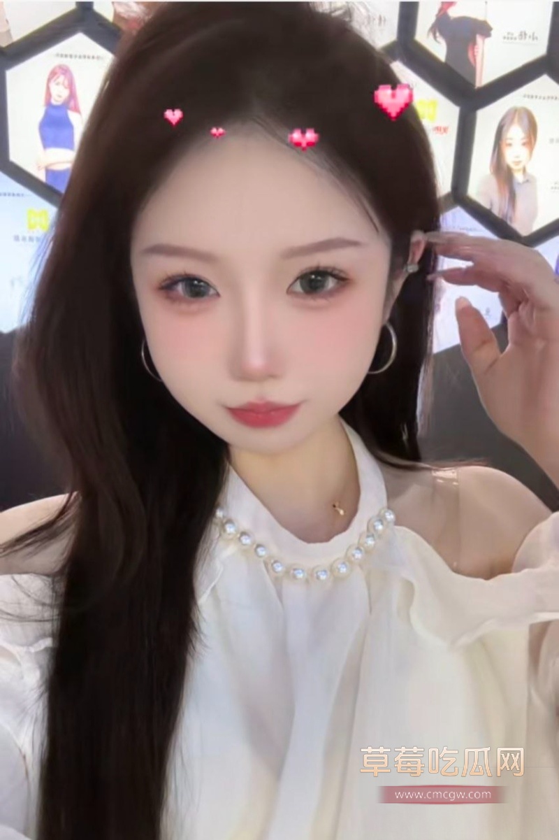 长沙高颜嫩妹 杨巧 22 长沙高颜嫩妹 杨巧 22