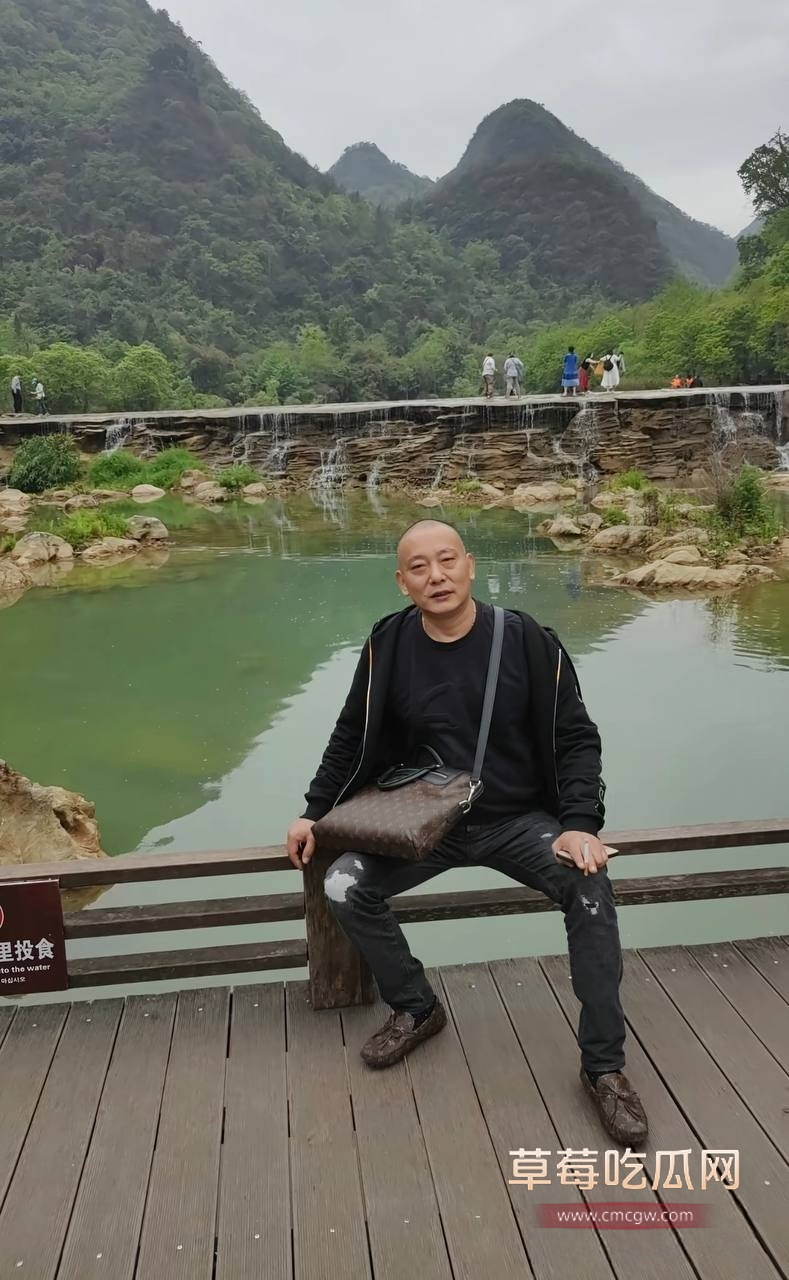 江苏海安曲塘三网红两女共用一夫20