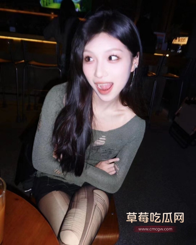 复旦大学大二极品学姐陈欣怡 12
