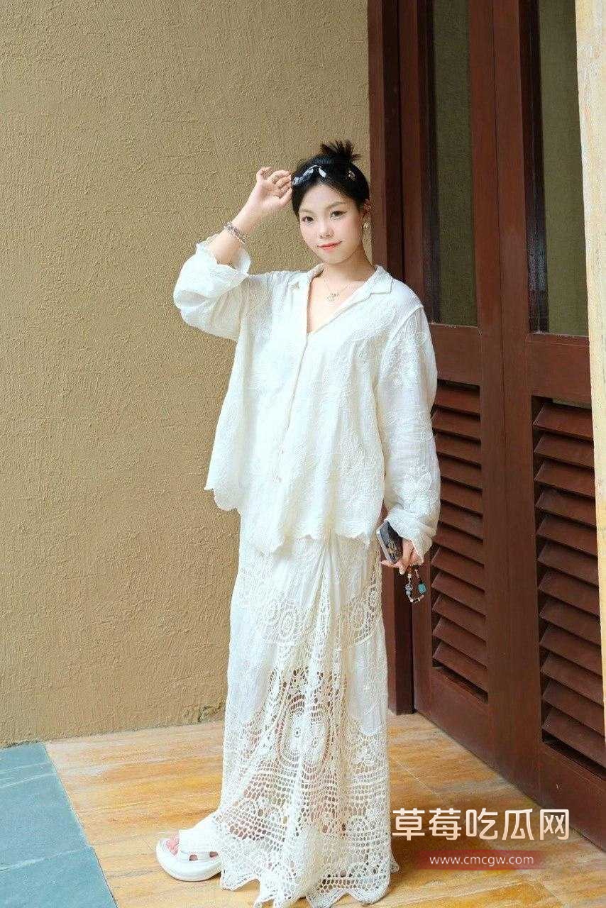 广东佛山反差婊陈倩瑜5 广东佛山反差婊陈倩瑜5