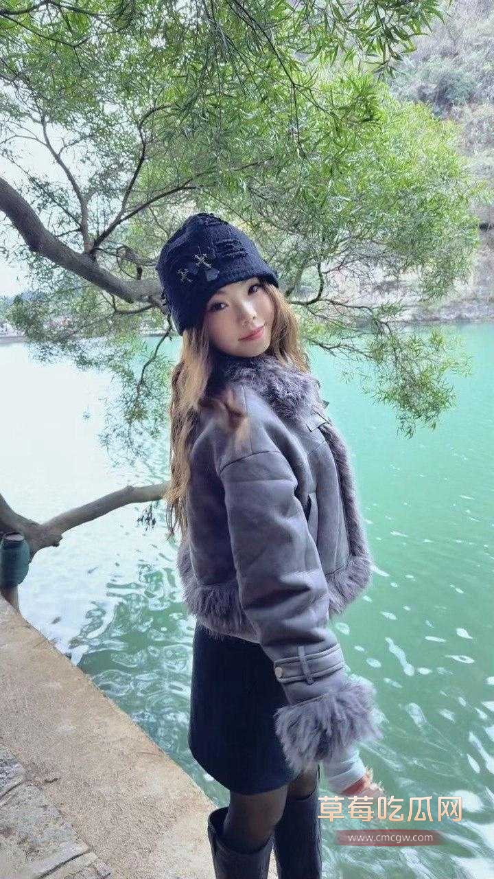 广东佛山反差婊陈倩瑜7 广东佛山反差婊陈倩瑜7