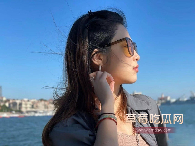重庆大学物理系大三学姐 翟希瑶 16 重庆大学物理系大三学姐 翟希瑶 16