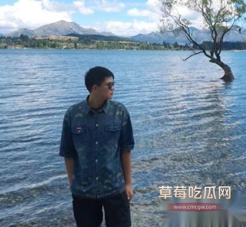中南大学外国语学院英语专业 井芝 12 中南大学外国语学院英语专业 井芝 12