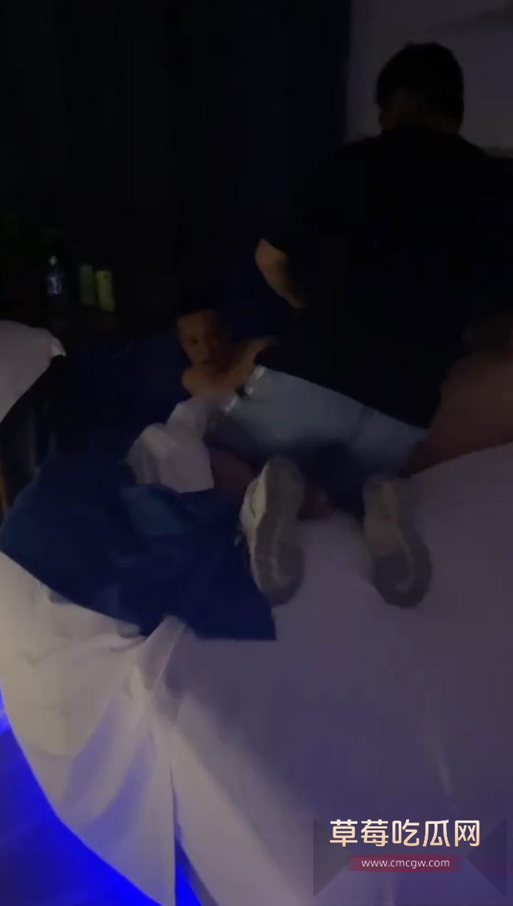 李欣韦1 李欣韦1