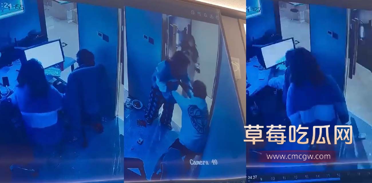 女子在网吧竟公然脱下裤子强行搂抱.jpg