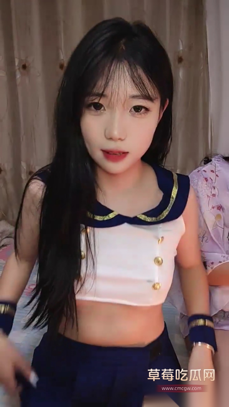 七彩新进萝莉姐妹花 2