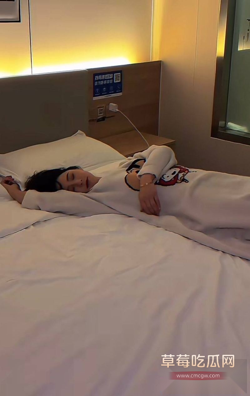 李云鹏和前女友的相关照片8