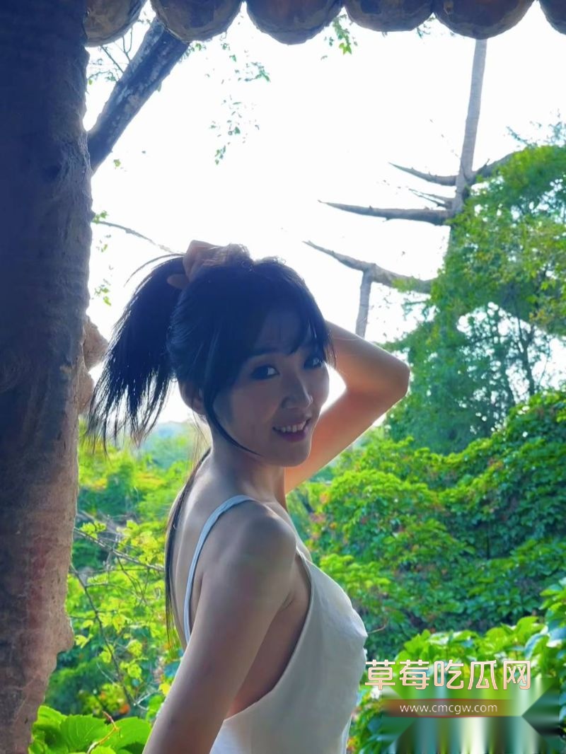 疑似事件女主的照片流出4