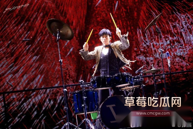 张杰谢娜段曦相关照片12