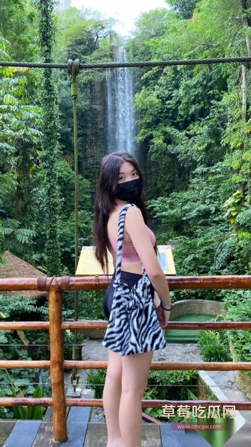 巨乳学生妹4 巨乳学生妹4