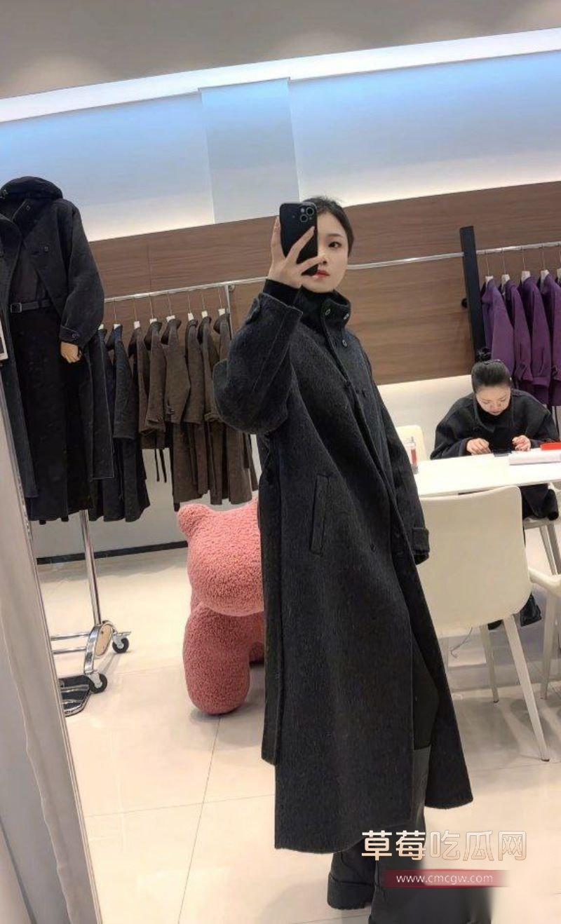 铁佛镇杨玲日常照片和视频3