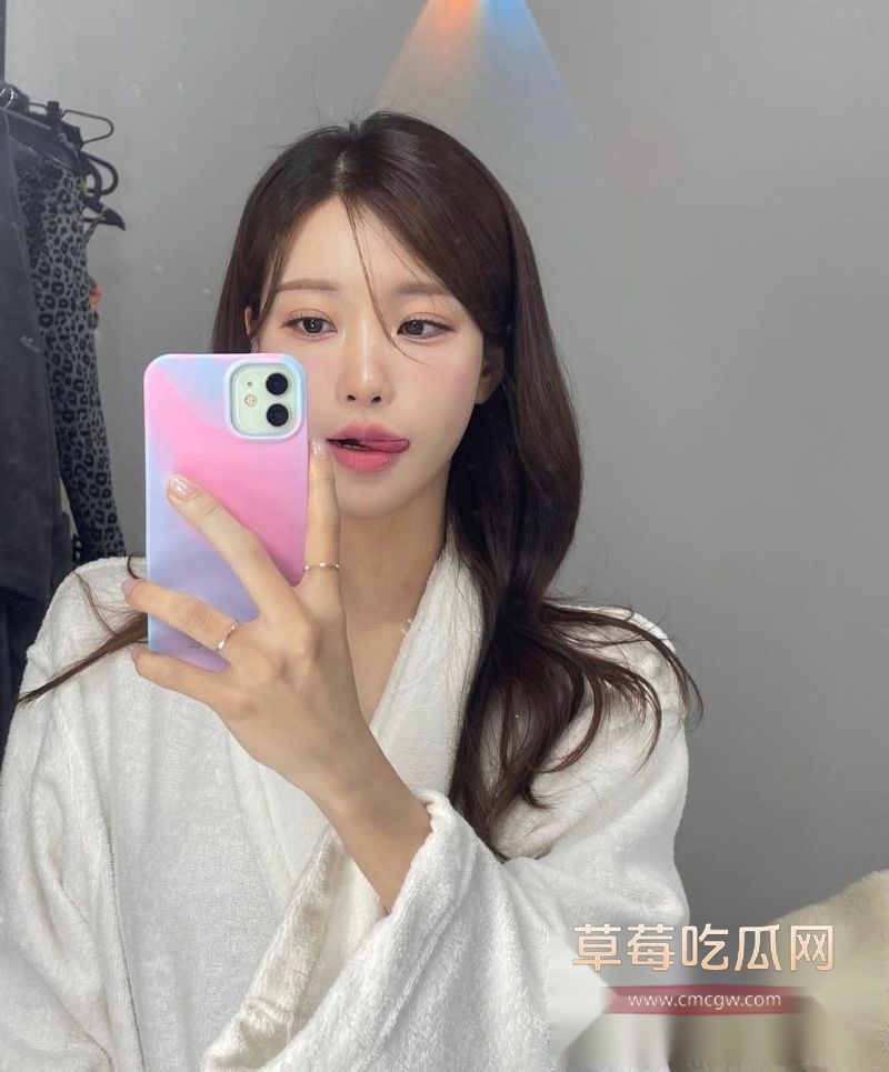 Rookie小钰等相关照片20