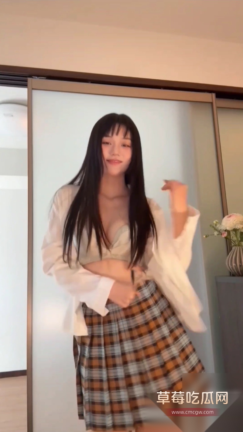 裸舞福利姬 Yum707玉米 8