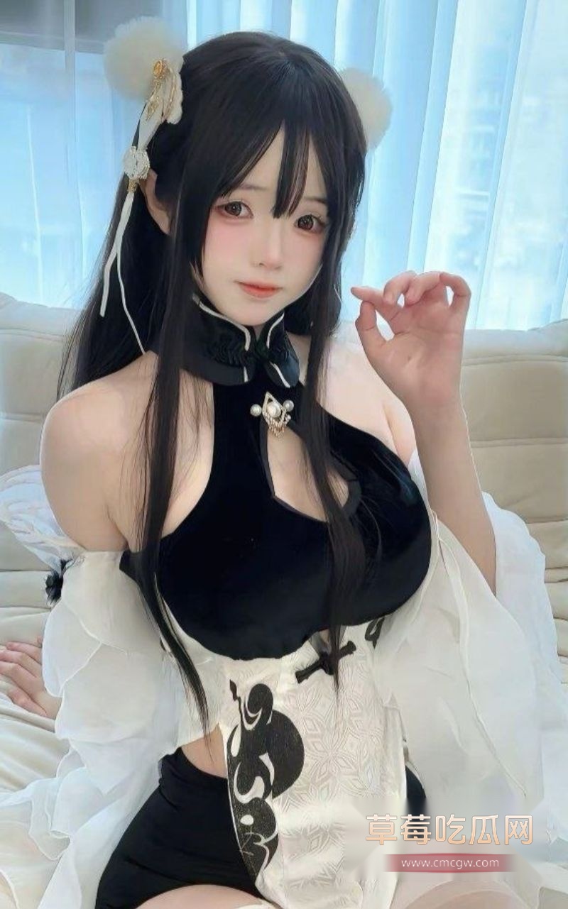 抖音300万粉丝网红小耳酱6