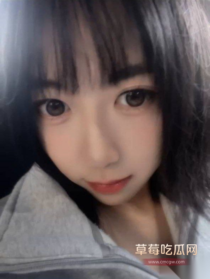 高颜肥臀美少女 10