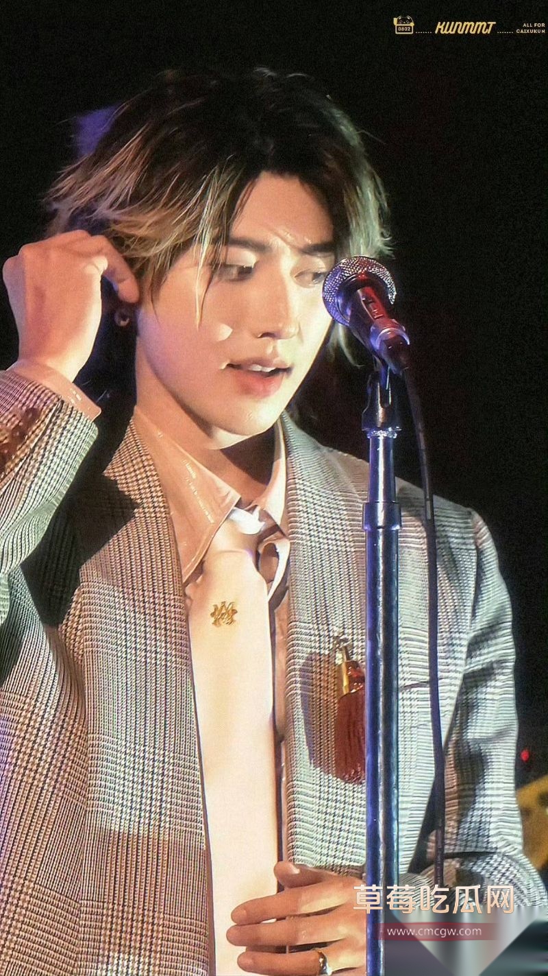 蔡徐坤女徒弟40