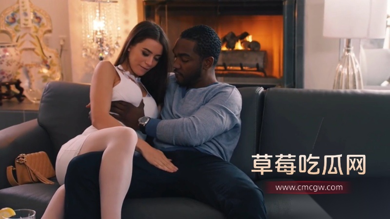 克莱娜喜欢黑人干她的屁眼 1