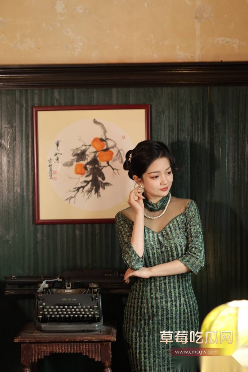 江苏高颜值美女博士吴梅莉 28