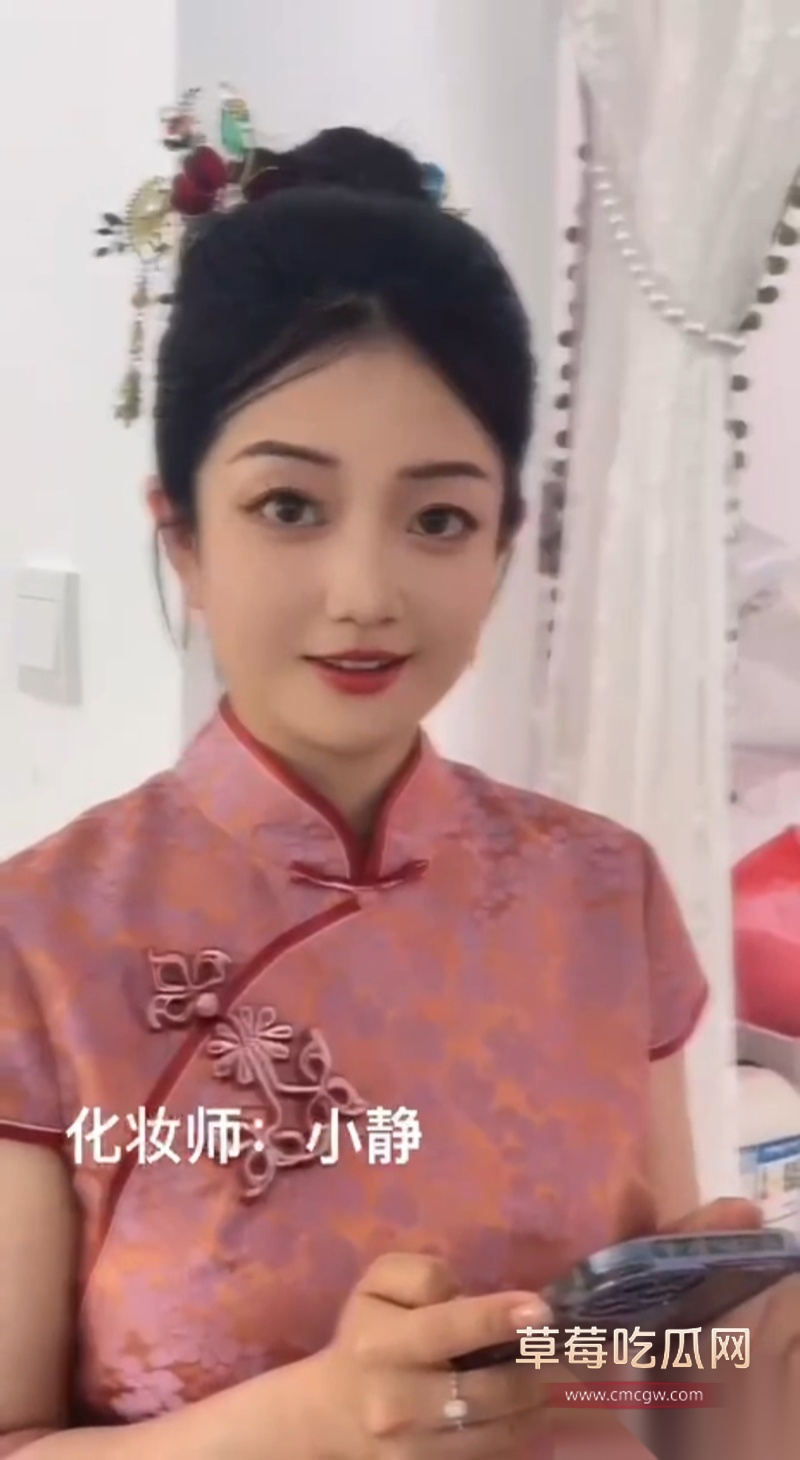 江苏高颜值美女博士吴梅莉 1