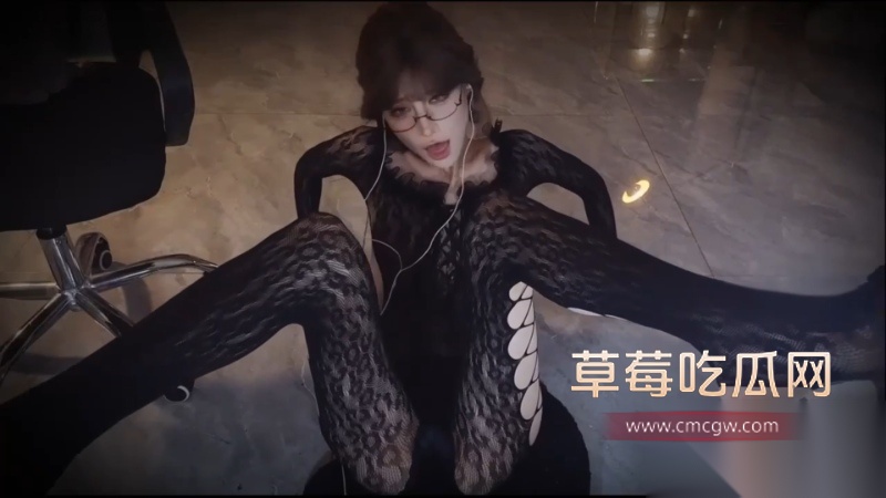 虎牙高颜值御姐女神 张爱玲 3